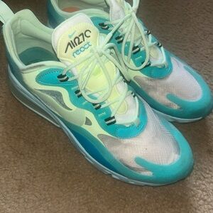Nike Air Max 270 React Sneakers men’s size 9